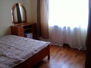 INCHIRIERE 3 CAMERE TITAN LUX