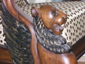 Mobilier colonial francez