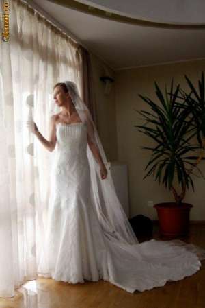 vand rochie mireasa divina sposa
