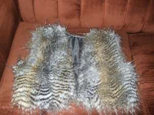Vand veste blana ecologica,  import Franta,  fabricate de designer in Romania.