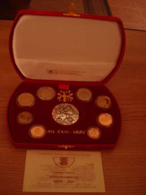 Vand monede euro emisie Vatican 2004