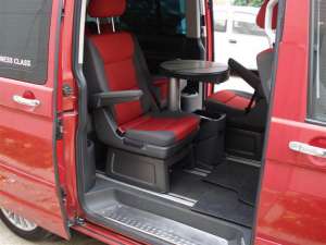 transport persoane cu microbuz 6+1