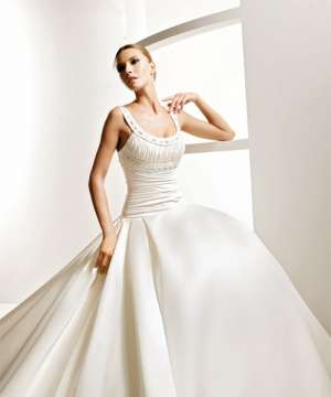rochie mireasa