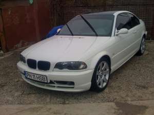 BMW 323 CI CUPE STARE IMPECABILA PRET NEG.