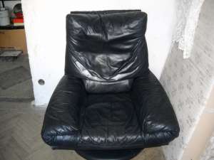 Vand set canapea piele 4piese. Model deosebit!