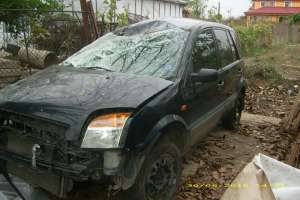 vind ford fusion 2006 -1, 4dizel avariat