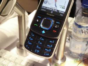Nokia 6120 Navigator