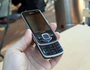Nokia 6120 Navigator
