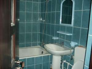 Vand apartament cu 2 camere decomandat in Navodari