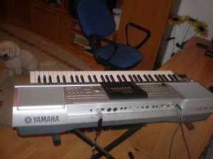 Vand YAMAHA PSR3000