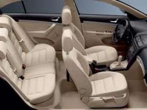 INCHIRIEM SKODA OCTAVIA 2 -TRANSPORT PERSOANE SI BAGAJE