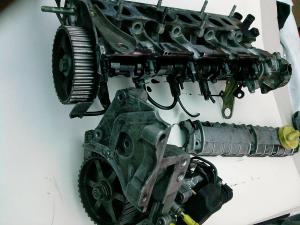 dezmembrez motor papuc diesel 1.9 d 2006