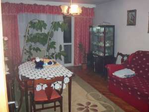 4 CAMERE