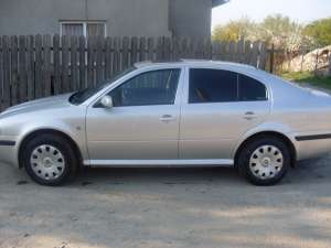 SKODA OCTAVIA TOUR