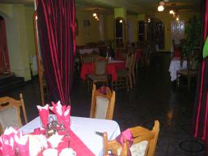 VAND SCHIMB SAU INCHIRIEZ ,     Restaurant-Pensiune