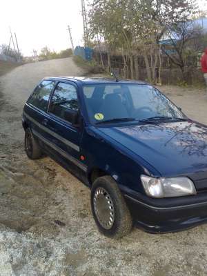 Vand Ford Fiesta 700 Euro