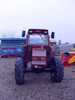 TRACTOR FIAT 780 DT