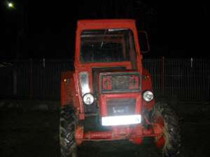 tractor u445