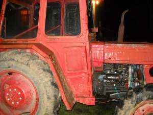 tractor u445