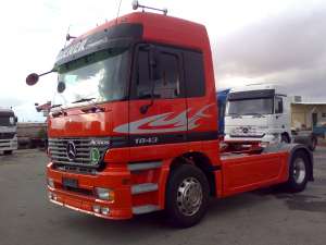 cumper piese pt mercedes actros si sprienter