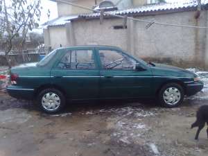 Vand Kia Sephia GtX din 1995