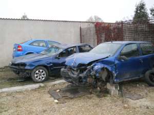 dezmembrez opel astra G