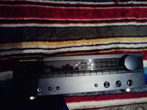 Amplituner Marantz, 100W pe canal