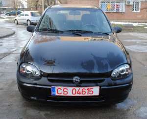 Vand Opel Corsa impecabil