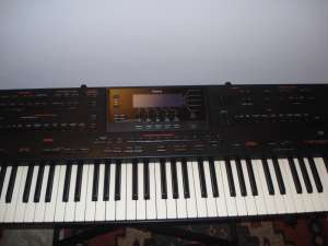 ROLAND G800 URGENT!!!