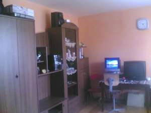 vand foarte urgent  apartament