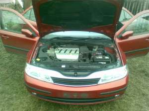 vand orice piesa renault laguna