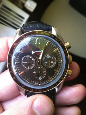 Vand Omega Speedmaster 1957 Red Gold