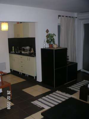 garsoniera de inchiriat