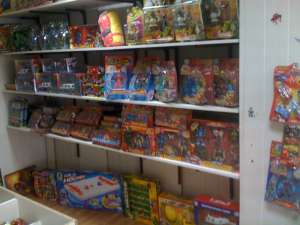 Lichidare de stoc magazin de jucarii!