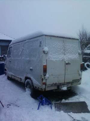 Vand Mercedes-Benz D 307