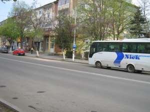 inchiriez spatiu comercial recent renovat