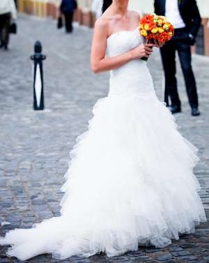 Vand rochie de mireasa Pronovias,  model Duesto