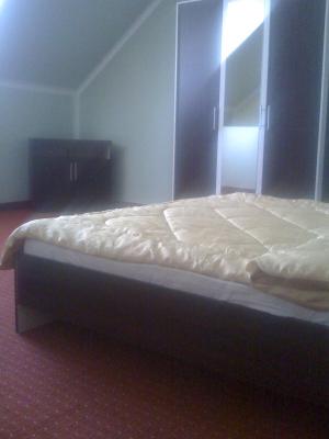 INCHIRIEZ  apartament   IN RESEDINTA  TIMISOARA
