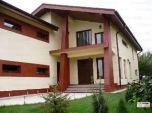 VANZARE VILA 2009