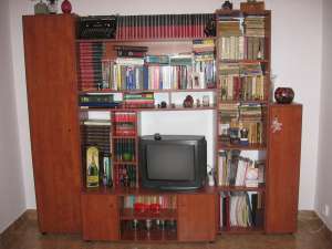 Vand coltar+biblioteca+pat