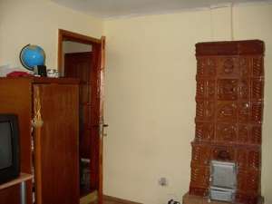 Vand casa cu 2 camere Navodari