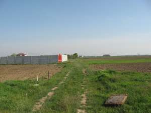vand teren ptr. constructii in Zurbaua, Dragomiresti-Vale cu deschidere de 500 mp, la strada de 20 d