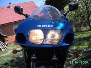 SUZUKI GSXR 600