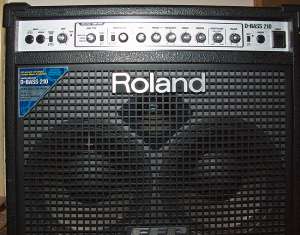Amplificator ROLAND D-Bass 210