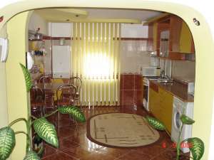 INCHIRIEZ APARTAMENT