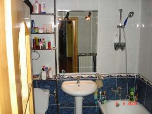 INCHIRIEZ APARTAMENT
