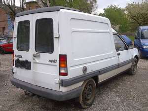 vand renault rapid