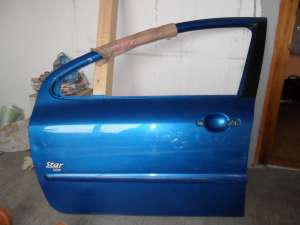 vind usa fata stinga  peugeot 307 hdi din 2005