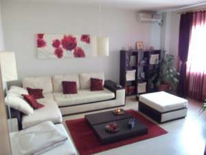 inchiriez 3 camere central