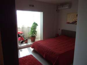 inchiriez 3 camere central
